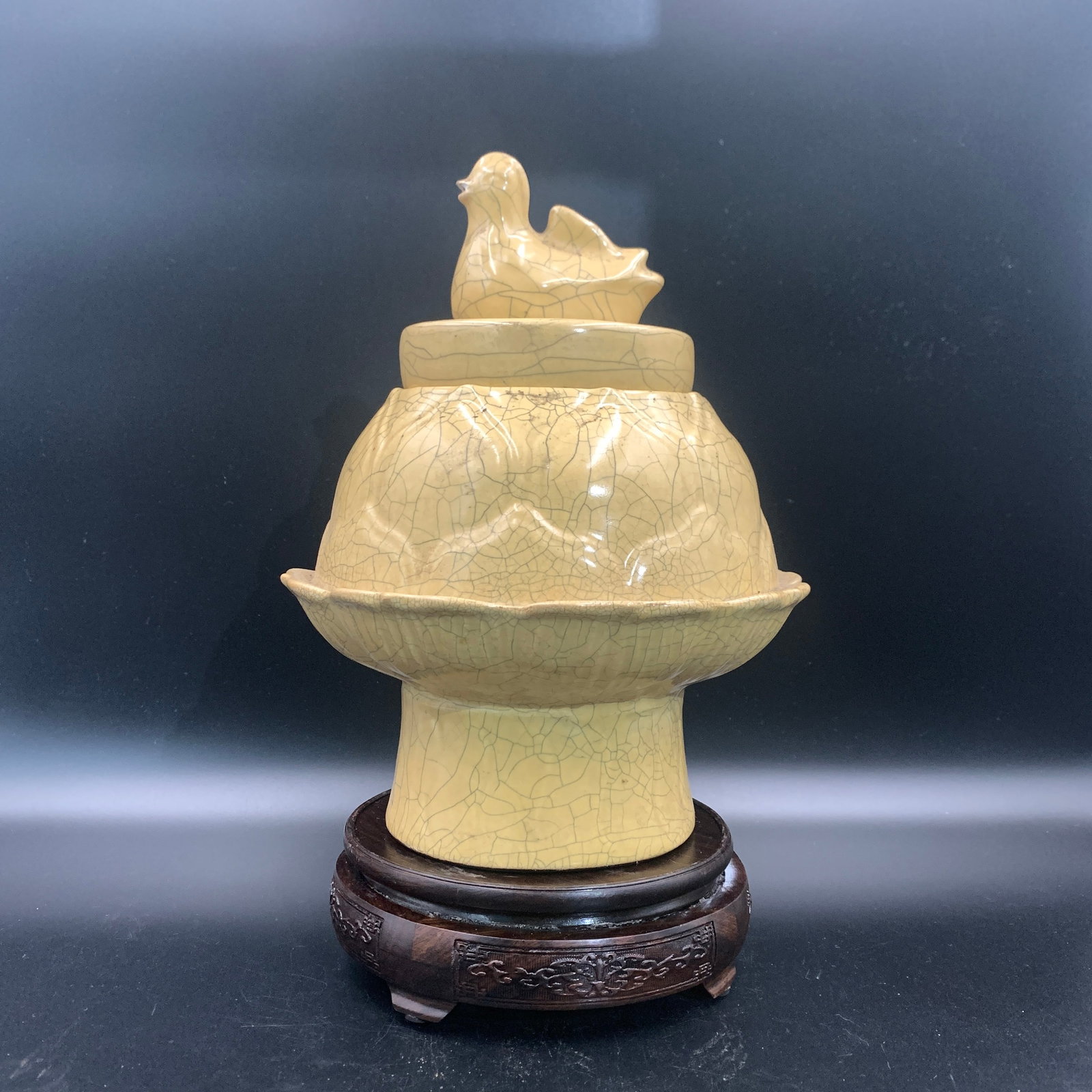 GE-WARE STYLE BOSHAN LU (CENSER) WITH BIRD FINIAL: Yuan Dynasty Style; High: 10.6 inch; Diameter: 8.3 inch; . Wooden base for display only