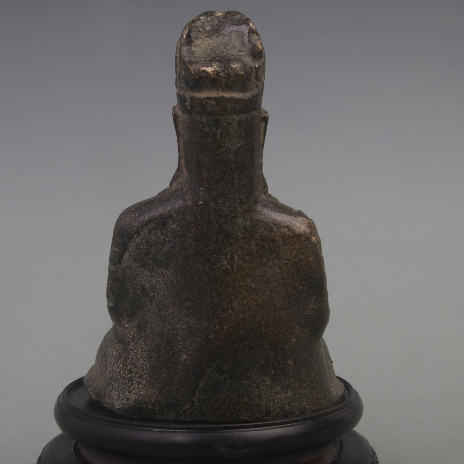 A FINE BRONZE GUAN YIN STATUE - 4