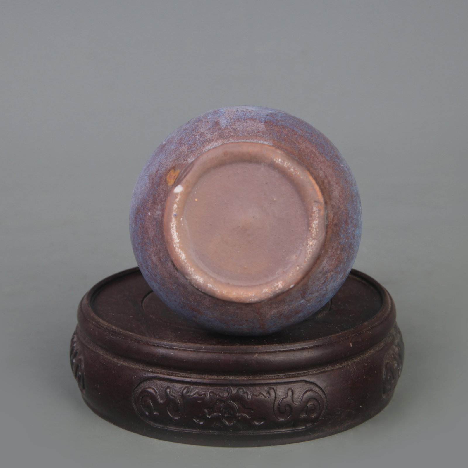 A FINE JUN KILN SMALL GLOBULAR VASE - 5