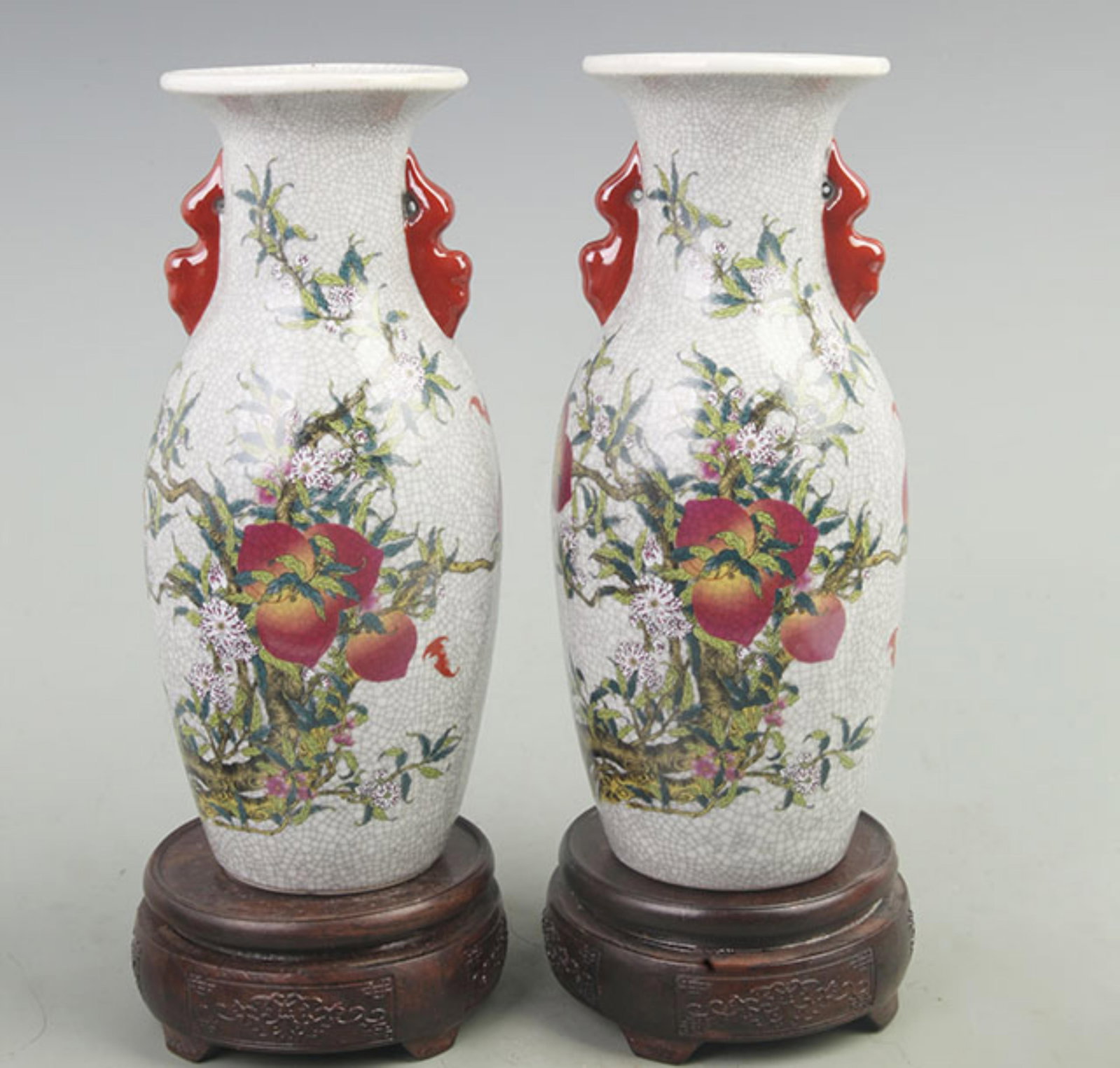 A PAIR GE KILN DOUBLE-HANDLED VASE WITH NINE PEACHES: Qing Dynasty Qian Long Period Diameter:High: 10 inch; Diameter: 3.5 inch; wooden base for picture and display purpose only.