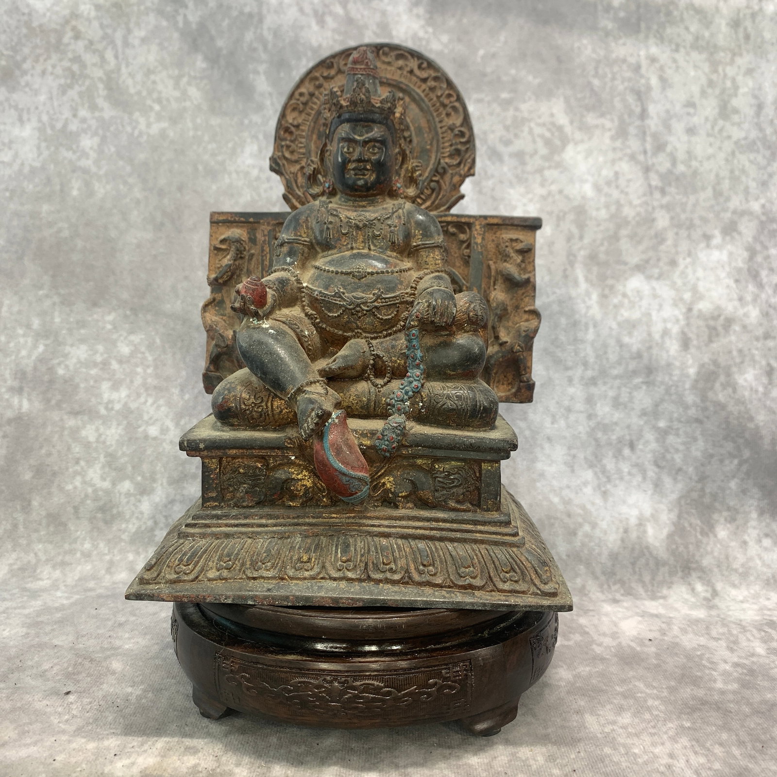 A FINE BRONZE BLACK JAMBHALA STATUE (THE GOD OF WEALTH) (1 of 5)