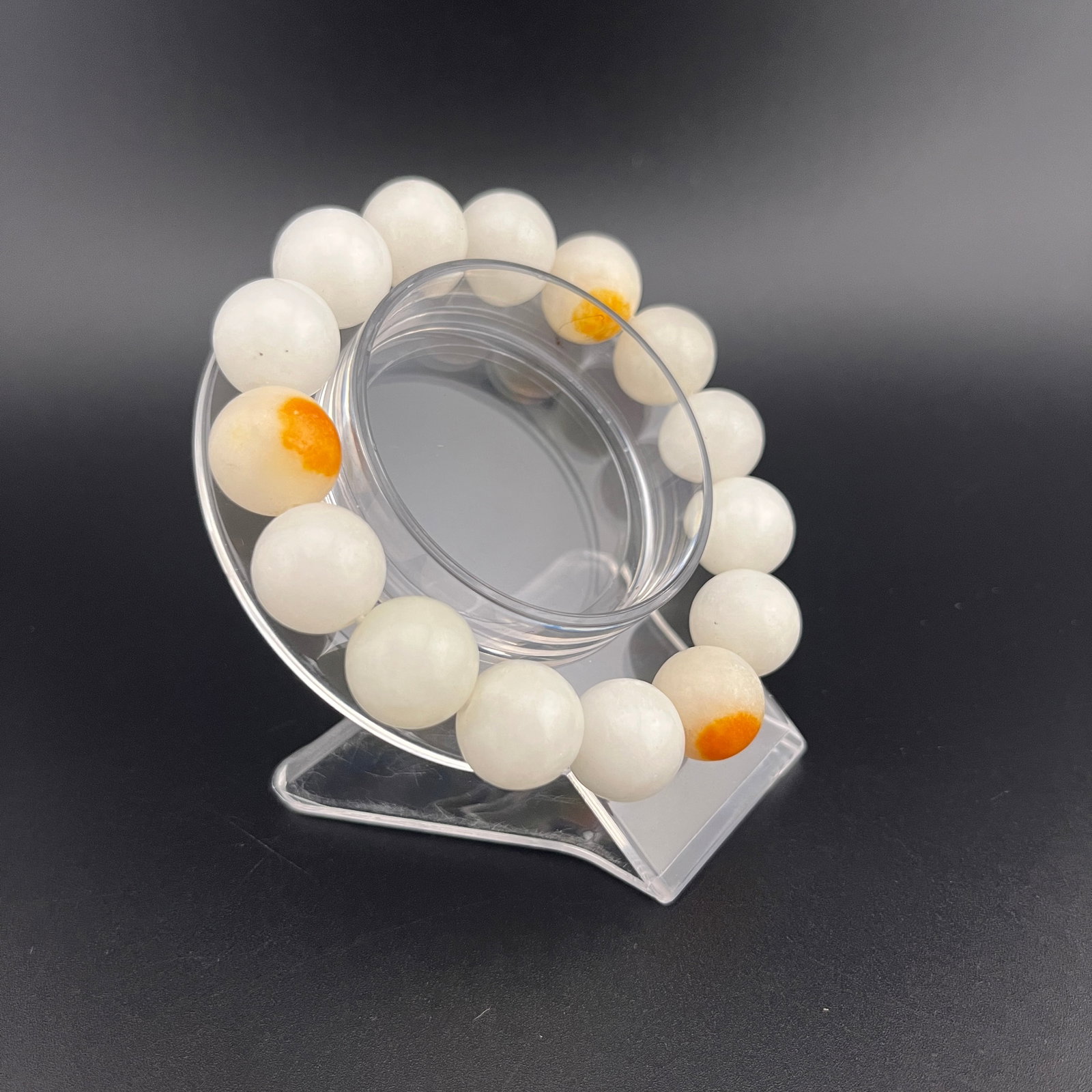 A FINE WHITE JADE MADE BRACELET - 4