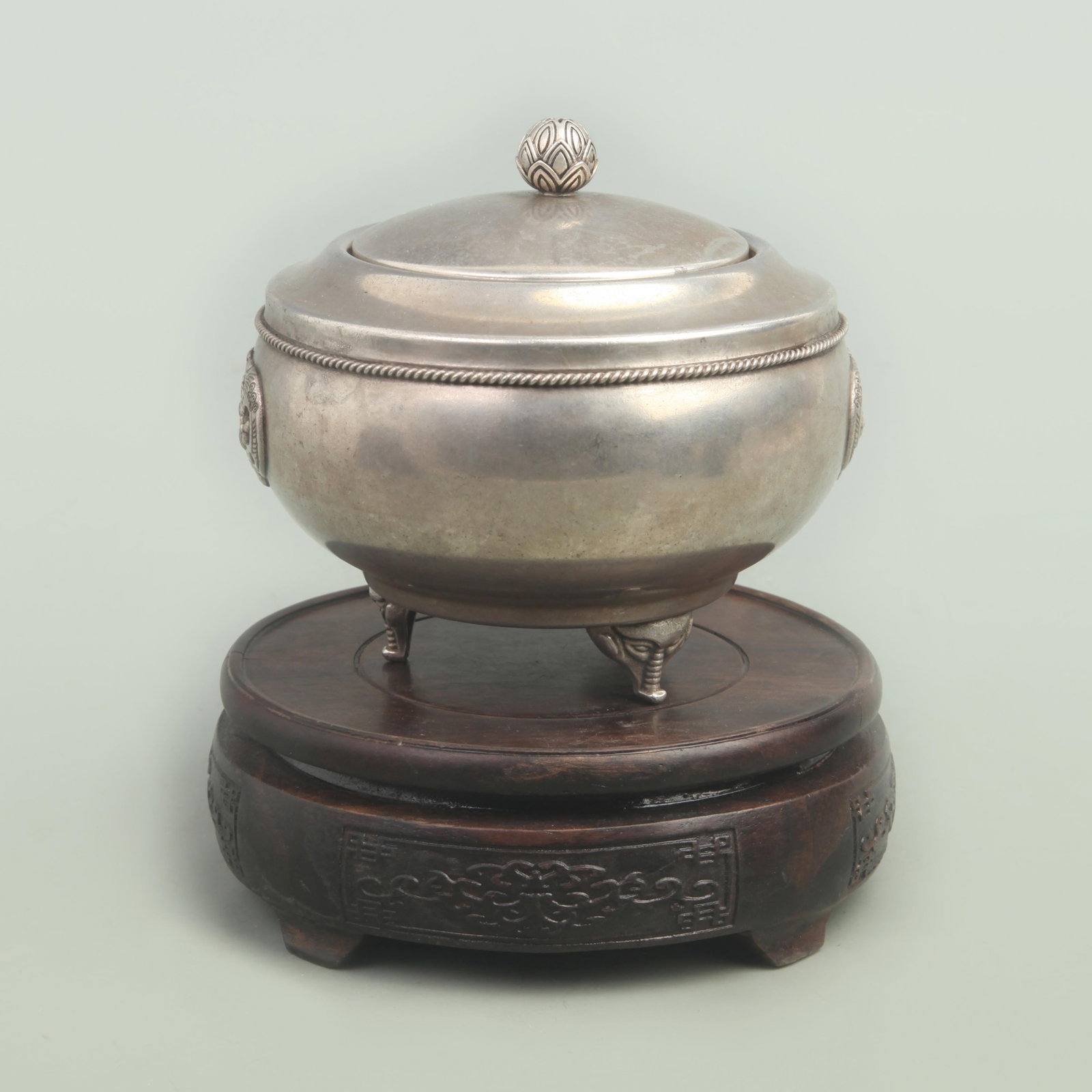RARE ELEPHANT FOOT PATTERN SILVER PLATED INCENSE BURNER: Qing Dynasty Long: 4.5 inch; Width: 5 inch; Diameter:3 inch; wooden base for picture and display purpose only.