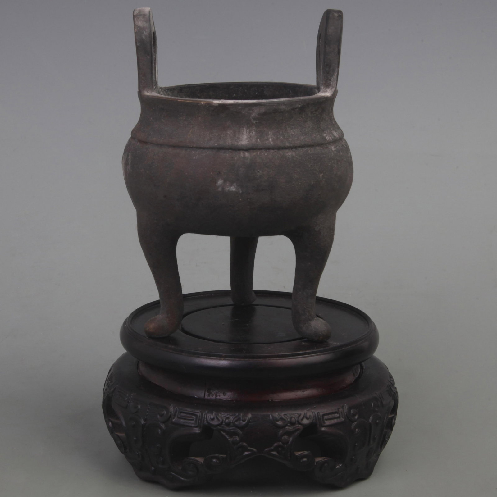 A XUAN DE STYLE HIGH FOOT STYLE BRONZE CENSER: Qing Dynasty; Diameter: 4 inch; High: 5.8 inch; wooden base for picture and display purpose only.