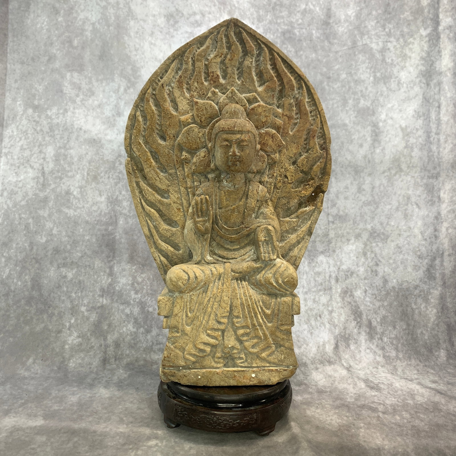 A LARGE CARVED STONE BUDDHIST DEVOTIONAL STELE: Ming Dynasty; Long: 10.3 inch; Width: 3.4 inch; High: 17.5 inch; wooden base for picture and display purpose only.