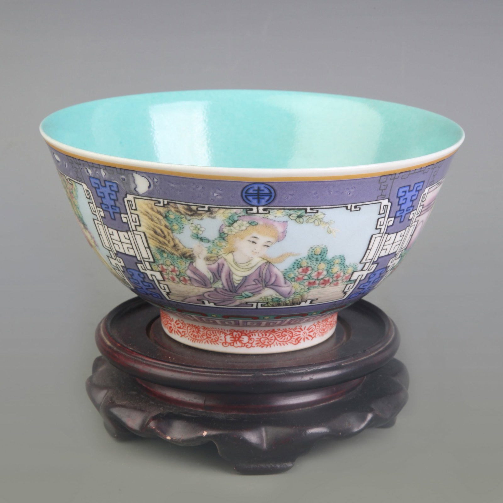 FAMILLE ROSE BLUE GROUND CHARACTER PATTERN PORCELAIN BOWL: Qing Dynasty Yong Zheng Period; Diameter: 6.5 inch; High: 3.2 inch; wooden base for picture and display purpose only.