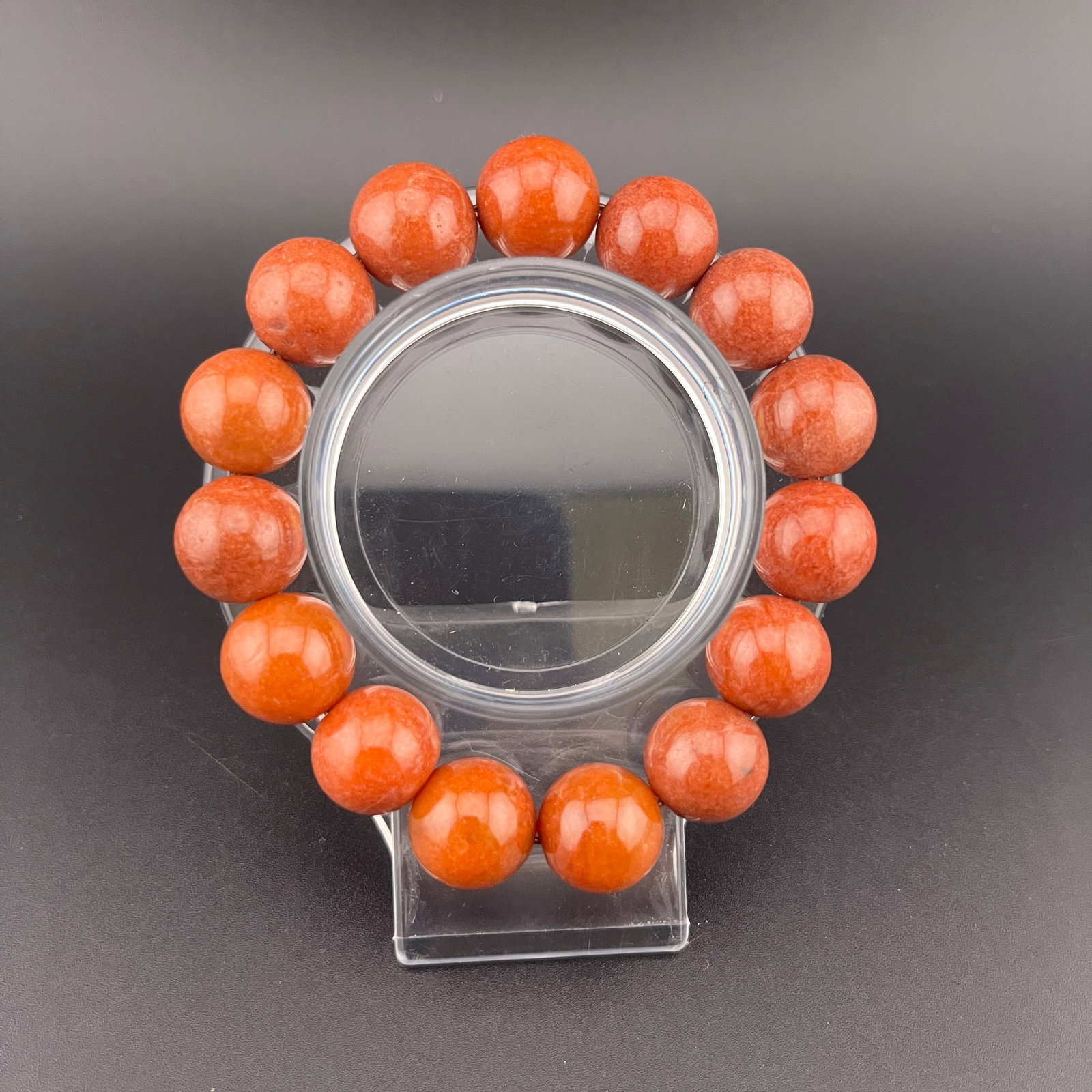 A FINE JADE MADE BRACELET - 2