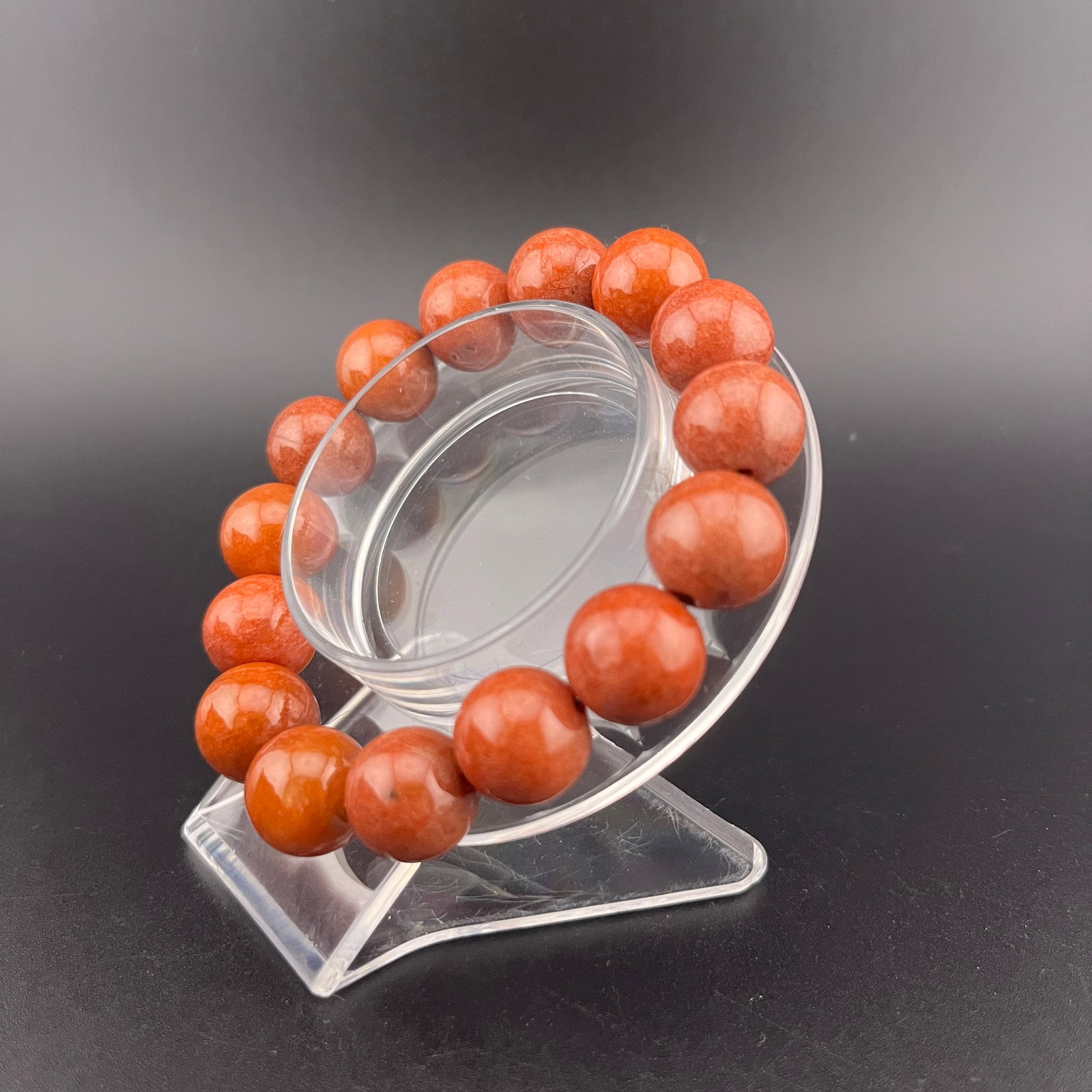 A FINE JADE MADE BRACELET - 3