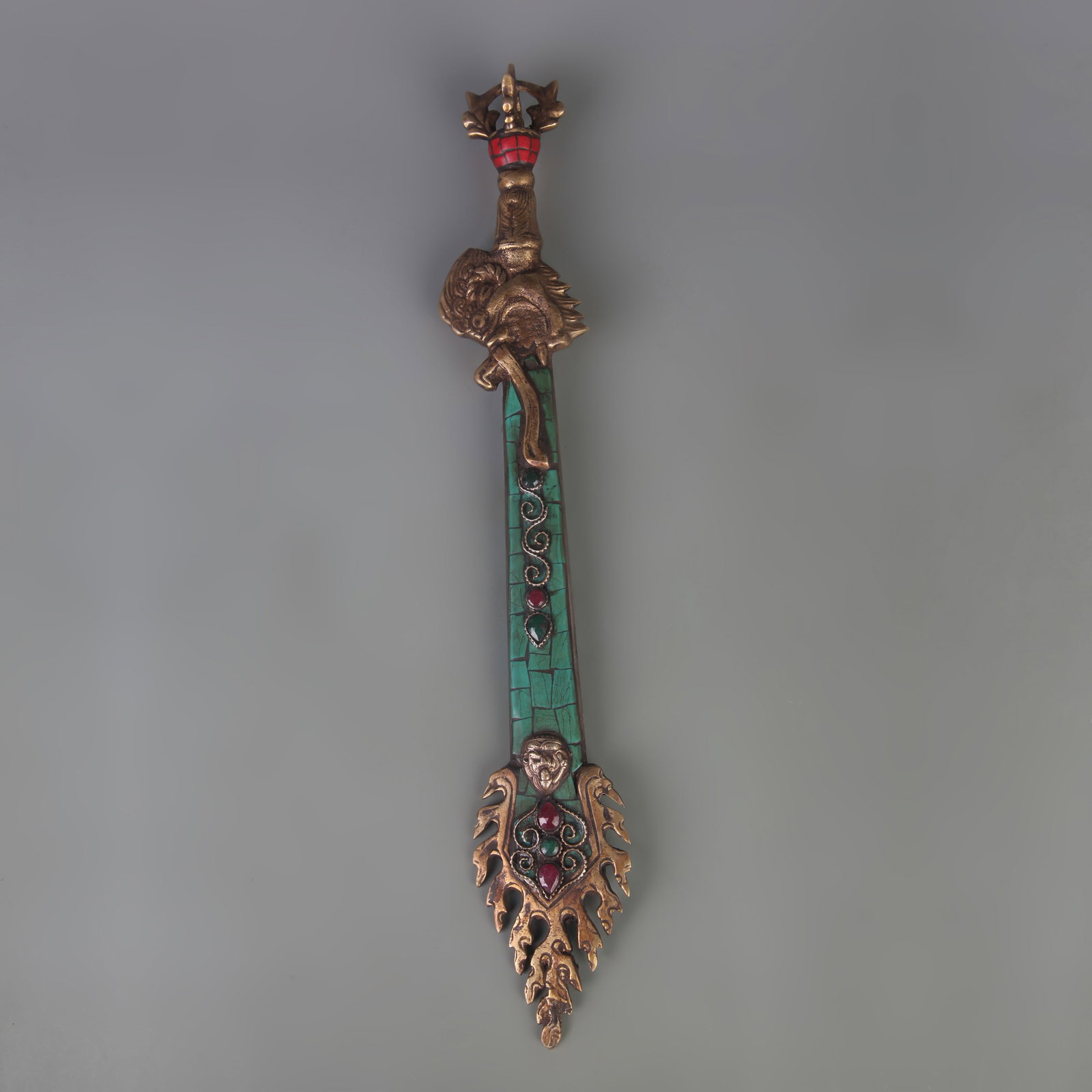 TIBETAN BUDDHIST RITUAL SWORD INSTRUMENT: Qing Dynasty; Long: 14.9 inch;