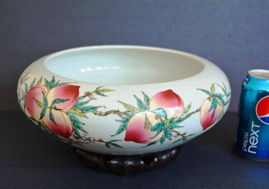 A SUPERB FAMILLE-ROSE "PEACH" BRUSH WASHER: 19th Century, Diameter: 11.5 inch . YONGZHENG MARK .