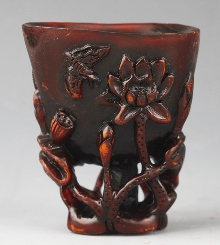 A LARGE FINELY CARVED SILVER PLATED FLOWER POT (1 of 5)