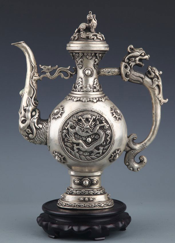 A FINELY HAND CARVING SILVER PLATED TIBETAN WATERPOT (1 of 10)
