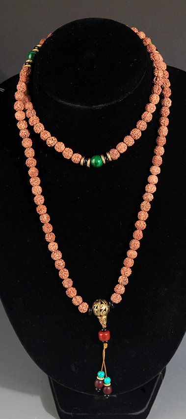 A FINE PU TI NECKLACE (1 of 5)