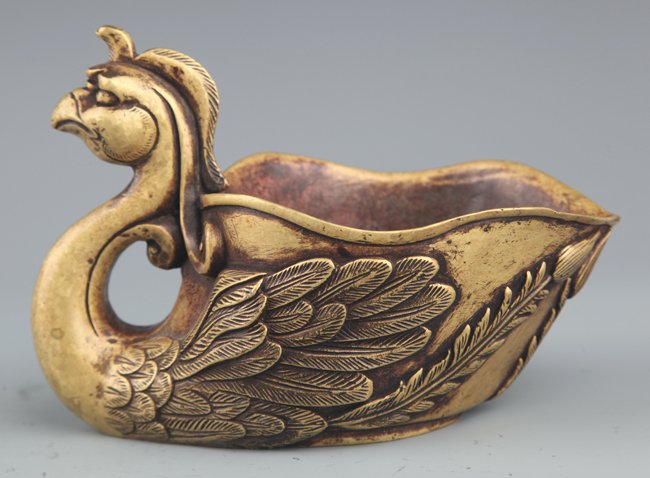 A FINELY BRONZE PHOENIX CARVING JAR (1 of 5)