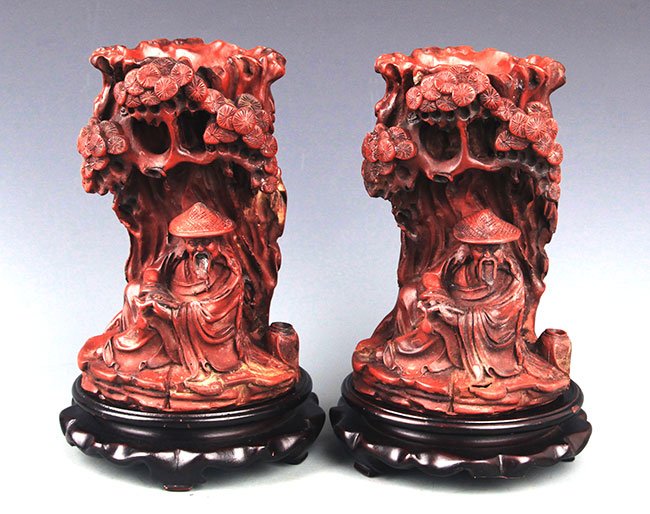 A PAIR OF RED WOOD CARVED BRUSH POT (1 of 6)