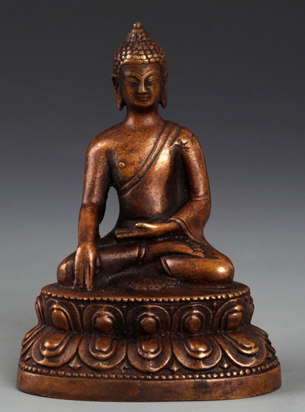 A SET OF FINELY CARVED GREEN JADE SEAL (1 of 6)