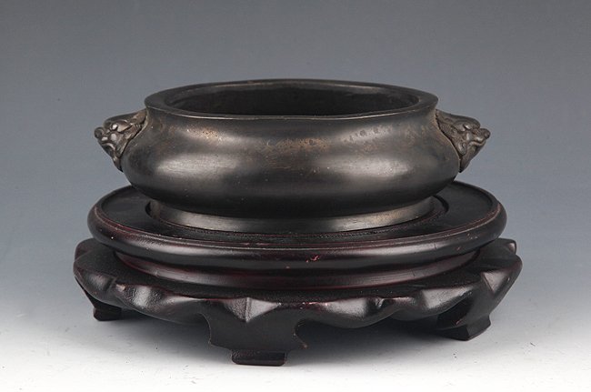 SMALL DOUBLE EAR BRONZE CENSER (1 of 5)