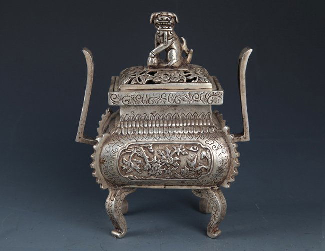 FINELY LION CARVING SQUARE BRONZE AROMATHERAPY (1 of 6)