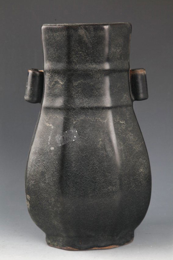 A DARK GREEN GROUND DOUBLE EAR JAR (1 of 6)