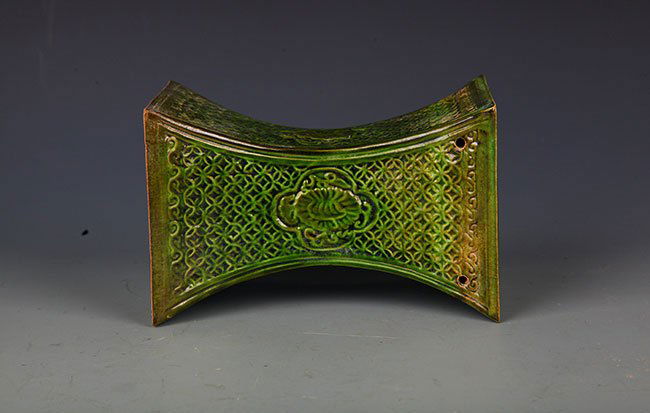 A GREEN COLOR GLAZED PORCELAIN PILLOW (1 of 7)