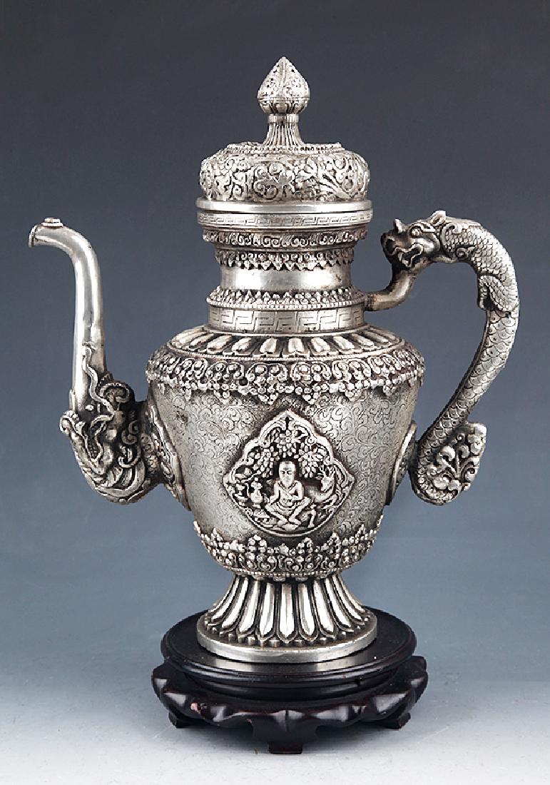 LARGE FINELY CARVED BRONZE WATER POT (1 of 9)