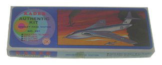Kader 1960's Hendley Page Victor Plastic Model Ki: Kader 1960's Hendley Page Victor Plastic Model Kit Manufacturer: Kader (English) Made in Hong Kong Name of Model: Hendley Page Victor Kit #: 390 Type of Box: printed folded Date of Model: 1960's Condi