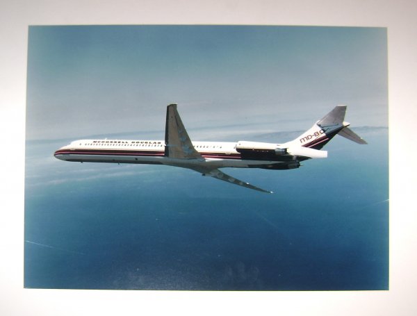 McDonnell Douglas MD-80 Airliner Photograph: McDonnell Douglas MD-80 airliner photograph (matted to 24 x 20"). Very good condition.