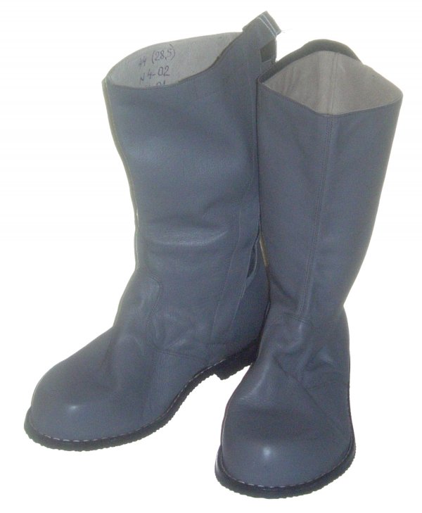 Sokol KV-2 Boots: Light gray leather boots for a Sokol KV-2 suit circa late 1980's - mid 1990's. Numbers on the inside of the boot read "44 (28.5), N4-02, 11.01". Very good condition.