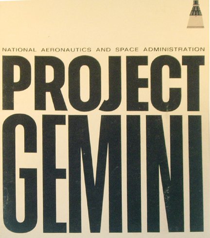 1966, NASA Project Gemini Books: (52pp., soft cover, stapled) An overview of the Gemini Missions, including the spacecraft, space suits and the Astronauts. Good condition.