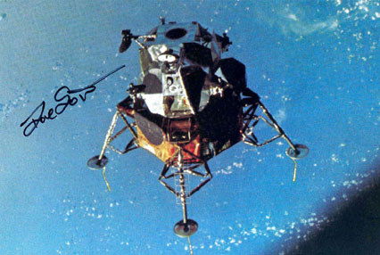 Apollo Astronaut David Scott Autograph on a color: Apollo Astronaut David Scott Autograph on a color (4 x 6") Apollo IX postcard depicting the Lunar Module against the blue backdrop of the Earth. Very good condition. Ex: the Dave Scott collection.