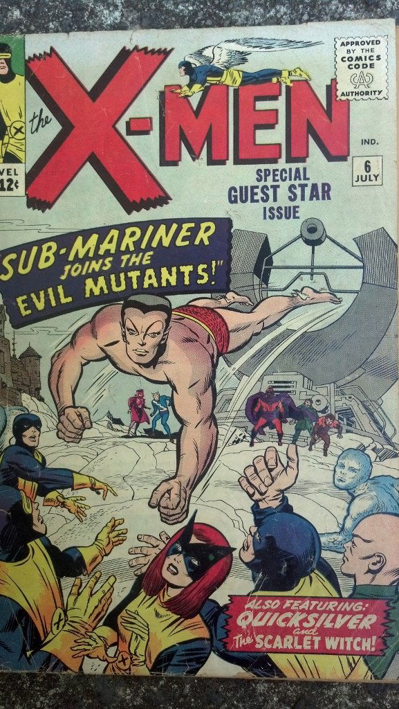 Vintage The X-men #6 - Nice Rare Book: The X-Men #6! 12cent Book. Book has been stored in plastic sleeve for years! Condition looks very Good. No rips or Tears. Excellent SERIOUS Book for any collecter. Similar copies have sold in the past