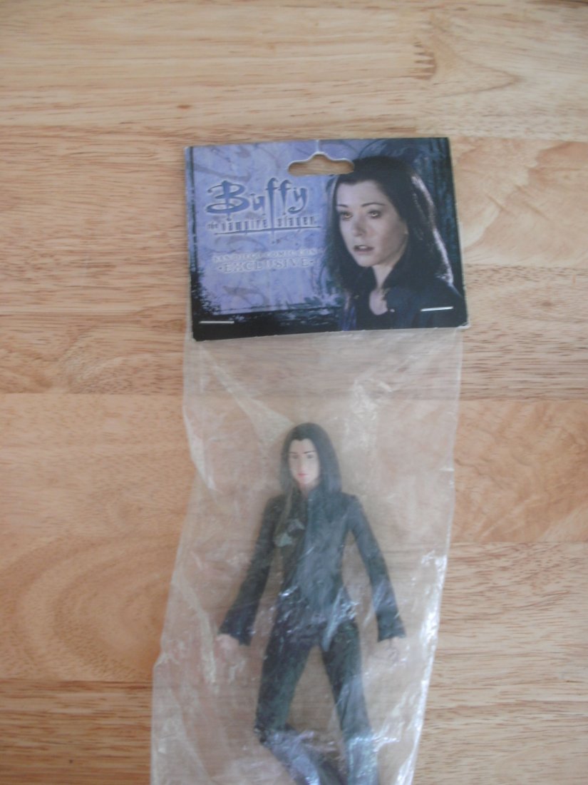 BUFFY THE VAMPIRE SLAYER - ACTION FIGURE