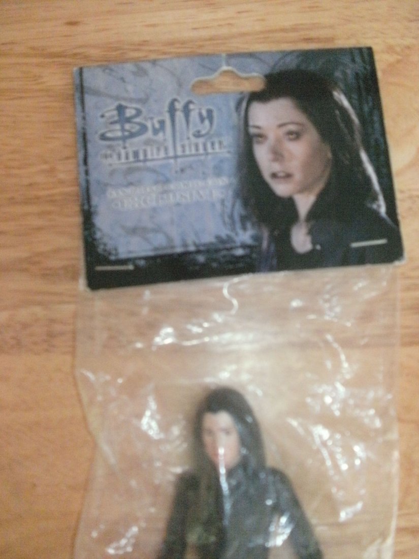 BUFFY THE VAMPIRE SLAYER - ACTION FIGURE - 3
