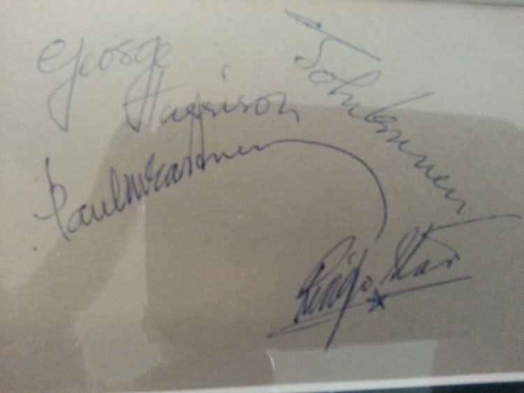 ALL 4 BEATLES IN PEN ORIGINAL SIGNATURE CARD!-WITH LOA!