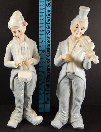 (2) KPM PORCELAIN CLOWN STATUES: (2) KPM PORCELAIN CLOWN STATUES.
