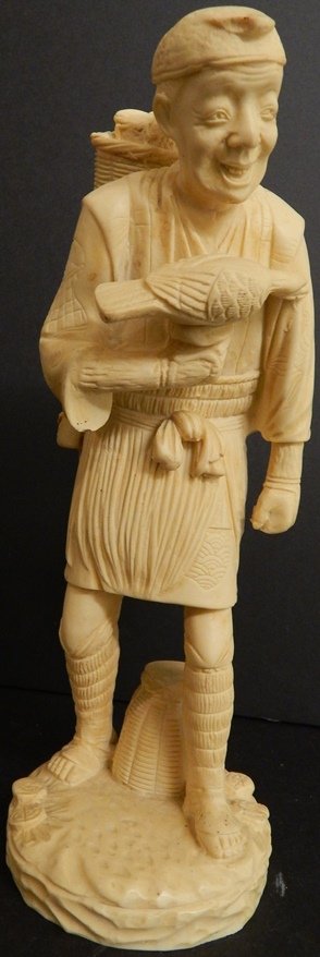 CHINESE COMPOSITE FIGURE MADE IN ITALY: 25 X 12 CM