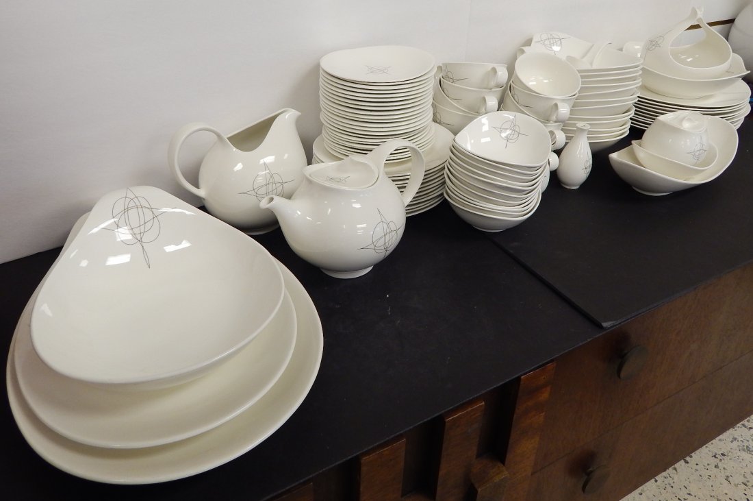 MID CENTURY HALL CRAFT BY: EVA ZEISEL CHINA SET: OVER 90 PIECES GOOD CONDITION. WE DO NOT SHIP. PLEASE CONTACT A SHIPPING CENTER OF YOUR CHOICE USING ZIP CODE LOCATION 33460. CHECK OUR WEBSITE FOR MORE DETAILS & UPDATES.