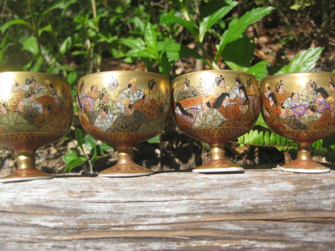 4 Antique Japanese porcelain Kutani sake cups w poems - 3