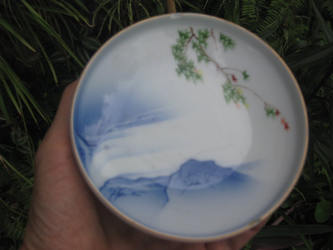 JAPANESE small plate with Mount. FUJI, STREAM BLUE mark Mar 05, 2014