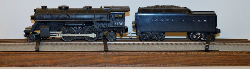 LIONEL O27 #1130 2-4-2 STEAM LOCOMOTIVE, MADE 1953-1954: LIONEL O27 #1130 2-4-2 STEAM LOCOMOTIVE, MADE 1953-1954