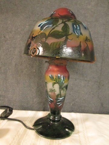 FRANCIOS LATOUR FRENCH CAMEO ART GLASS 13.75" LAMP: SIGNED LETOUR, MADE IN FRANCE LATE 20TH C. VINE FLORAL ART NOUVEAU MOTIF SHADES OF BLUE, GREEN, PURPLE, ETC, 15 WATT BULBS MAX.