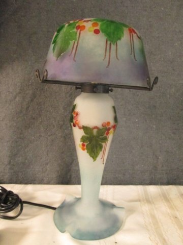FRANCIOS LATOUR FRENCH CAMEO ART GLASS 13.25" LAMP: SIGNED LETOUR, MADE IN FRANCE LATE 20TH C. OAK LEAF, BERRY ART NOUVEAU MOTIF SHADES OF RED, YELLOW,ORANGE, GREEN, ETC, 15 WATT BULBS MAX.