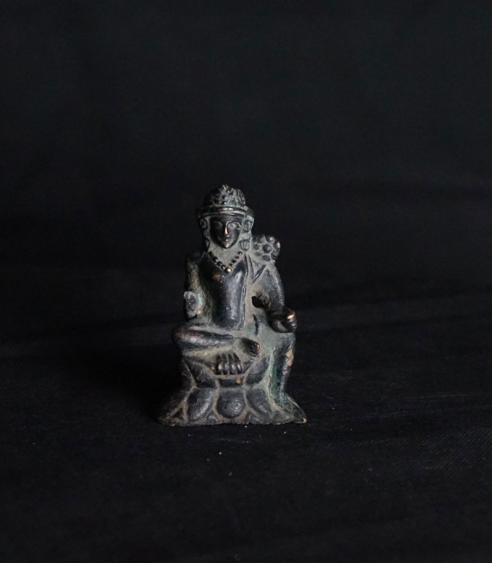 A Small Buddhist Bronze Statue of Buddha (1 of 6)
