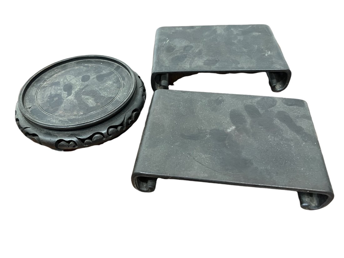 VINTAGE CHINESE WOOD STAND SET (1 of 5)