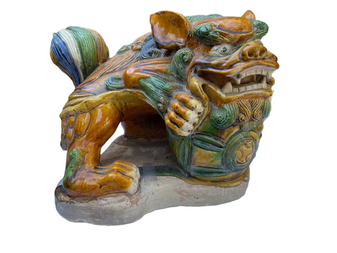VINTAGE GLAZED CHINESE POTTERY FOO DOG (1 of 11)