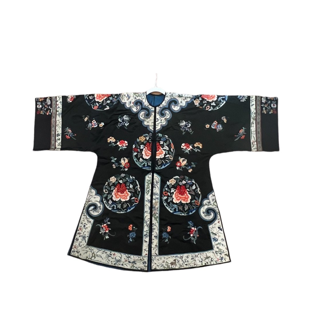 RARE CHINESE EMBROIDERED WOMAN DRESS ROBE  SEAL MARK QING DYNASTY (1 of 18)