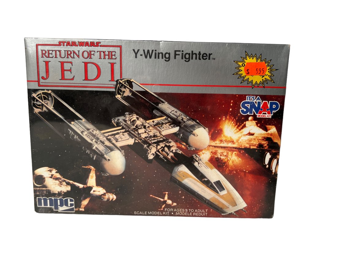 Y-Wing Model Kit Star Wars Return Of The Jedi Factory  unpacked, sealed (1 of 2)