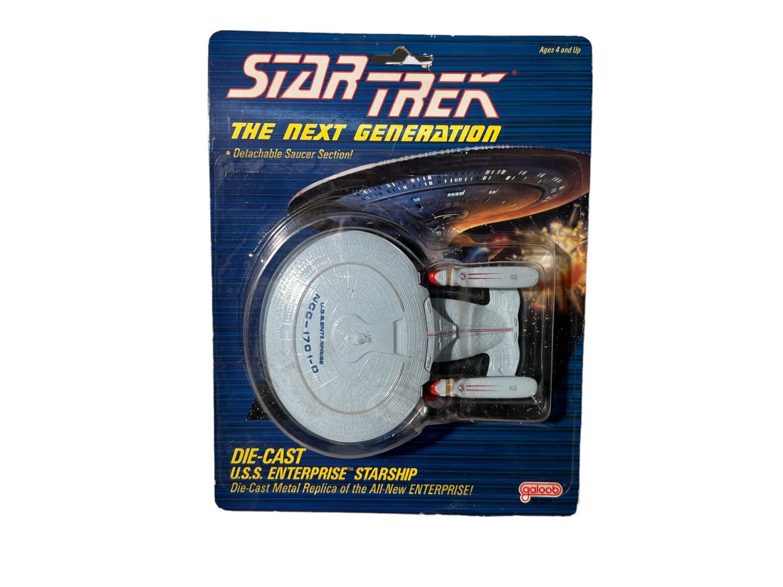 STAR TREK THE NEXT GENERATION USS ENTERPRISE D STARSHIP NEW GALOOB (1 of 3)
