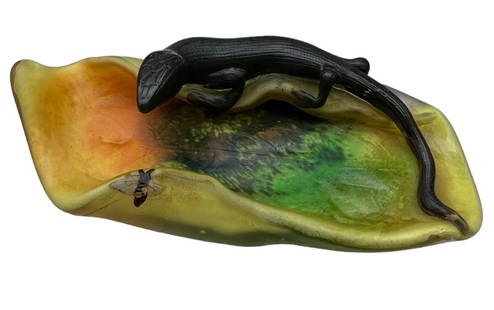 Manner of A. Walter Pate de Verre Lizard on a Leaf: A Pate De Verre Glass dish by Amalric Walter features in a leaf motif fused with orange, yellow and green hues. Resting along the edge is a figural lizard and accented by a fly motif. Marked "A. Walte