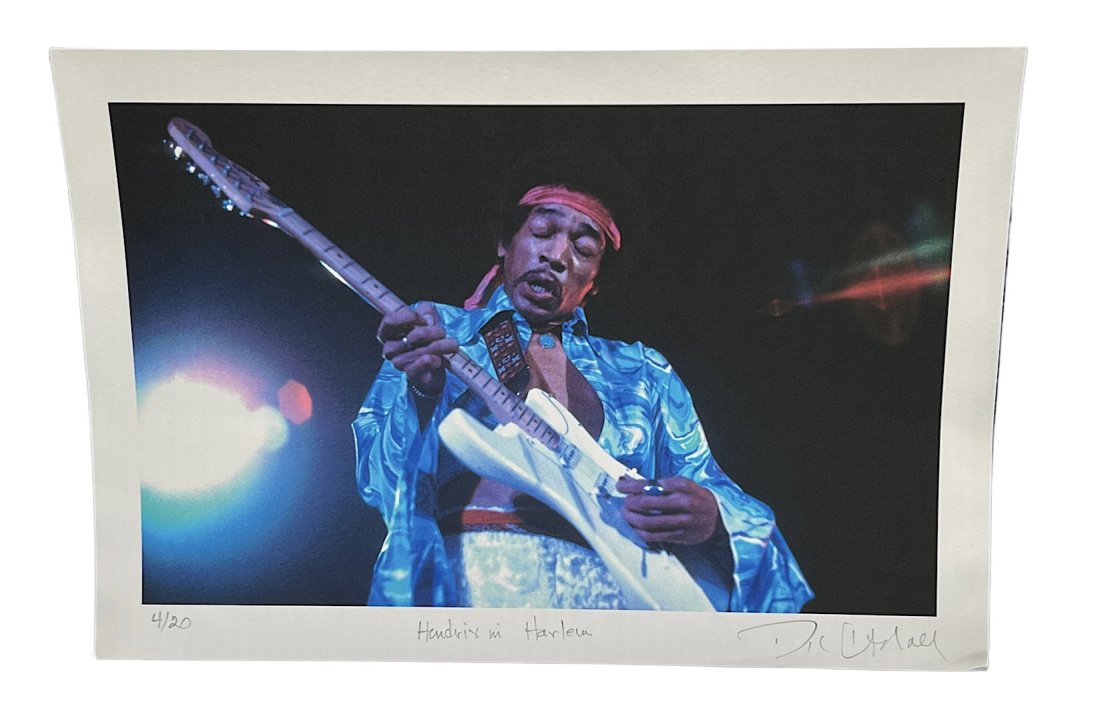 DOUGLAS KENT HALL SIGNED PHOTOGRAPH OF JIMI HENDRIX (1 of 6)